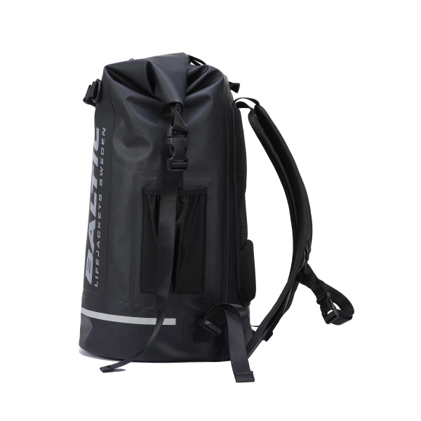 baltic-pacific-wp-backpack-black-C9902-3.JPG