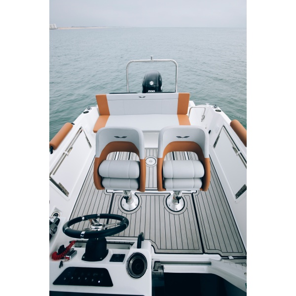 F7-Sundeck_5JB4335.jpg-1900px.JPG