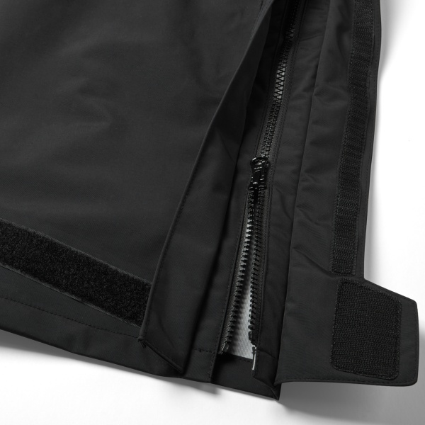 Apex_Pro_Bib_FG102T_Black_Extra_Detail.jpg