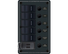 Blue Sea Systems Panel H2O CB USB 12/24VDC 5pos vert Black