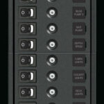 „Blue Sea Systems“ skydelis 360 DC 8POS SW CLB V