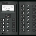 „Blue Sea Systems“ skydelis 360 DC 12POS SW CLB VMTR S