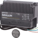 „Blue Sea Systems“ įkroviklis „Batterielink“ 12 VDC 20 A – plikas laidas