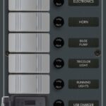 Blue Sea Systems paneel H2O CB USB 12/24VDC 5POS VERT GR