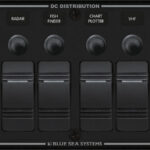„Blue Sea Systems“ skydelis H2O 12VDC CLB 8POS BLK H