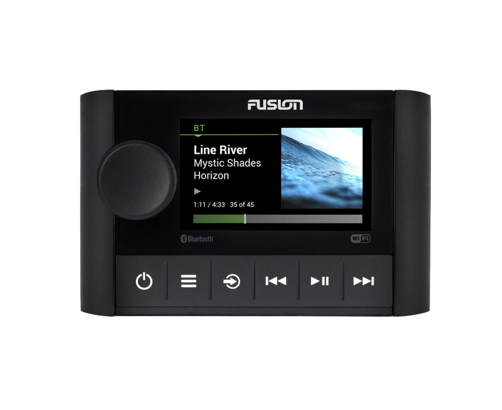 SRX400, Fusion, Marine Stereo
