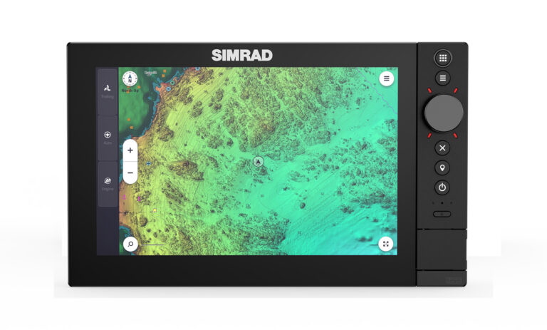 Simrad Yachting NSS 4-10 MFD, EI SOONAR