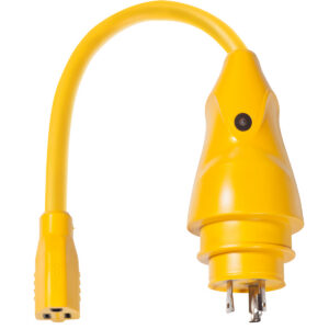 Marinco EEL PIGTAIL ADAPTER,30A MALE TO 15A FEM